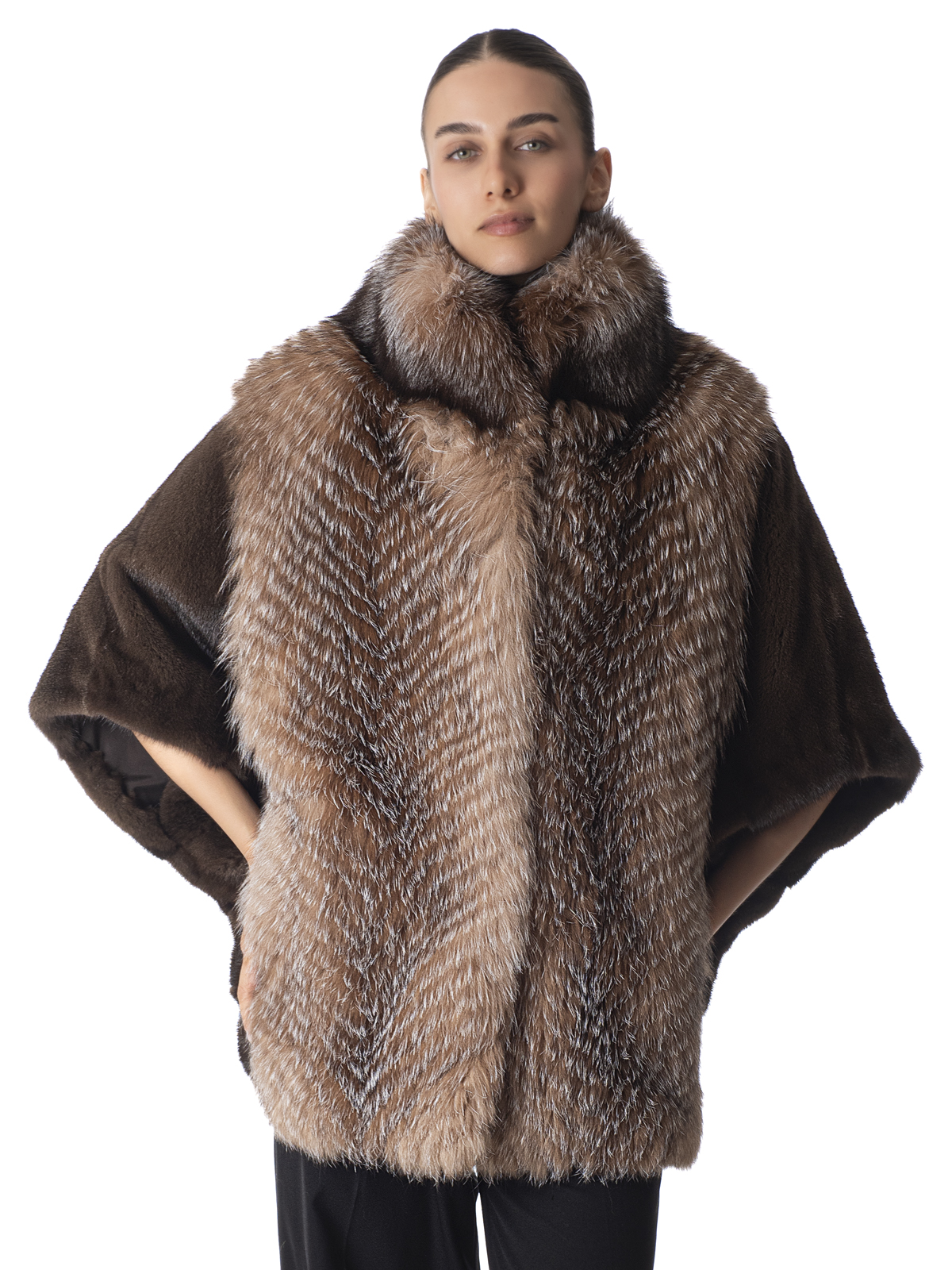 a02179 Crystal Fox and Mink Fur Cape - Image 1